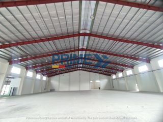 For Lease 2,207 sqm grocery space/warehouse in a commercial hub.