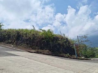 Metro Baguio - 518 SQM Prime Lot W/in a Private Subdivision the Pinewoods Corner Lot