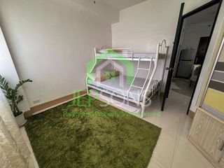 1 Bedroom Condo