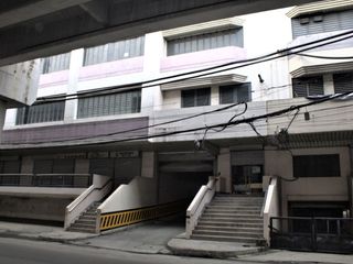 4-Storey Building for Sale in G. Araneta Ave. Quezon City | SGS Foundation Building 1