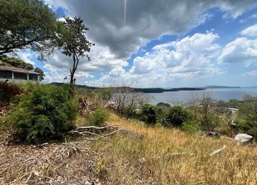 Maya-Maya Drive, The Yanarra, Natipuan, Nasugbu, Batangas