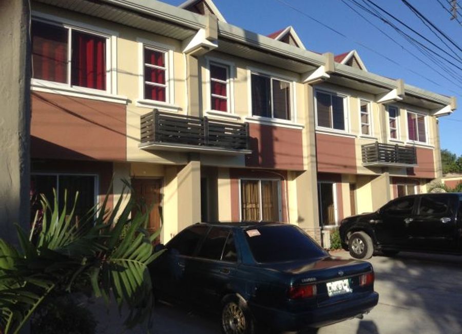 2 Storey Unit for Rent, 2 Bedrooms, in Angeles, City near Clark ...
