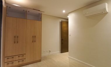 Brand New 3 Storey Townhouse In Teachers Village For Sale