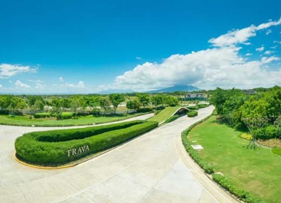 Trava, Malitlit, Santa Rosa, Laguna image 3