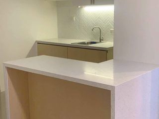 Low Floor 1-Bedroom Condo Unit for Sale at One Gateway Place, Mandaluyong City