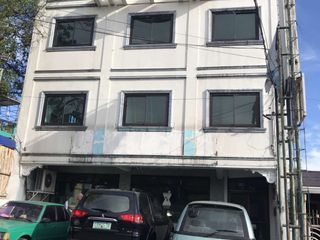 3-Storey Building w/ Roof Deck for Sale at Marcos Alvarez, Las Pinas City