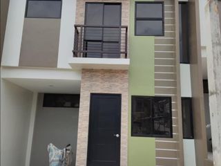 RUSH SALE! 4BR Townhouse in Minglanilla Highlands | Flood-Free | 6M NET ONLY!
