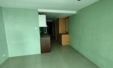 Studio Condos for Sale in Elan Swire Suites, Greenhills