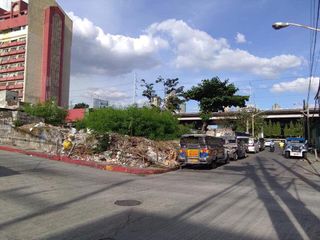 868 sqm Commercial Lot for Sale in Makati by Osmena highway