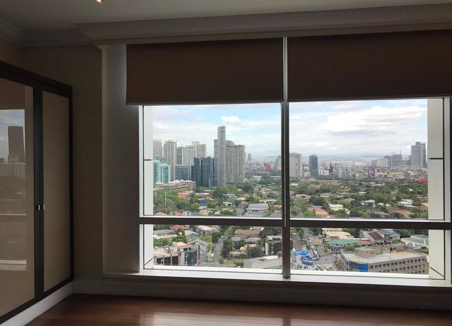 One Roxas Triangle for Rent | Lamudi.com.ph