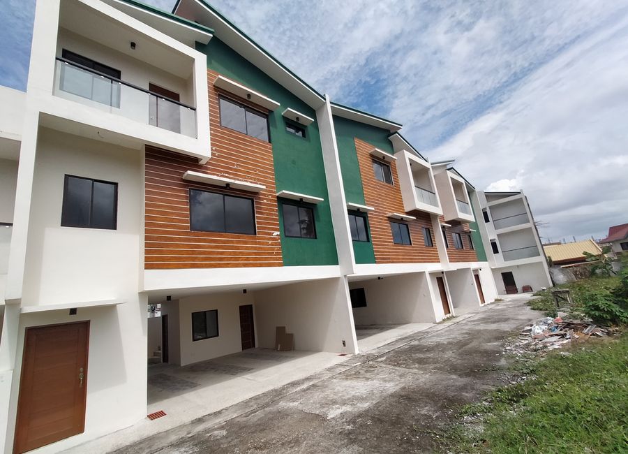 J. Aquino Street, Batong Malake, Los Baños, Laguna image 3