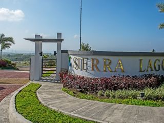 High End Residential Lot  at the beautiful Tagaytay Highland