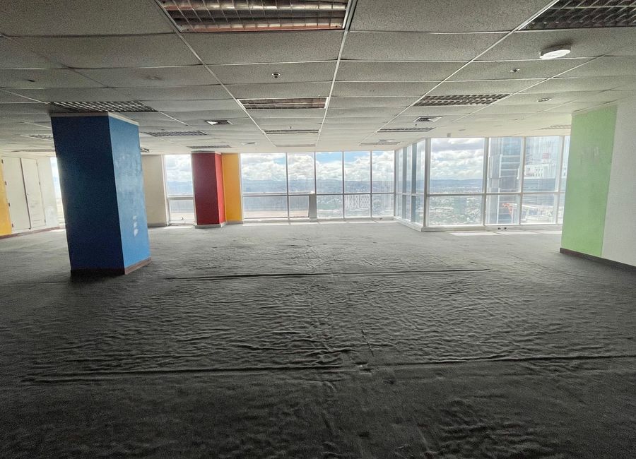 ORIENT SQUARE, Ortigas: Office Space for Sale, 882.57 sqm, 8 prkg, P150 ...