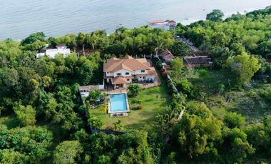 HOUSE AND LOT FOR SALE WITH SWIMMING POOL AND WALIKNG DISTANCE TO BEACH IN PANGLAO BOHOL