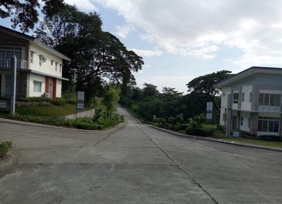 Chelsea, Santa Catalina 1, Mission Hills, Angono, Rizal image 2