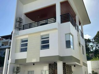 SINGLE ATTACHED HOUSE AND LOT WITH BEDROOM AT THE GROUND FLOOR FOR SALE IN ANTIPOLO CITY