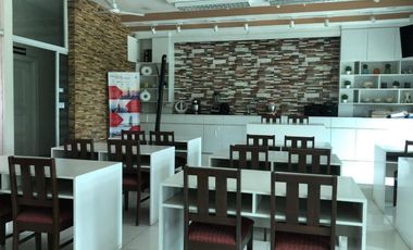 EH-1049: ! For Sale ! 700 Sqm Commercial stalls and offices For Sale