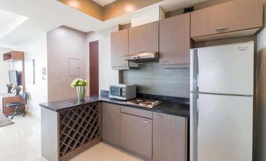 Sapphire Residences 2BR condo unit for sale clean title in BGC, Taguig