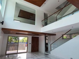 6BR 3-Storey House for Rent in Mckinley West Village, Fort Bonifacio Taguig City