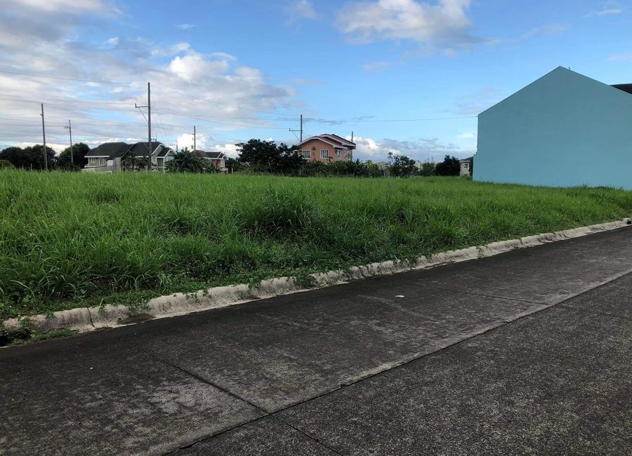 Country Club Road, Laguna Bel-Air, Pulong Santa Cruz, Santa Rosa, Laguna image 3
