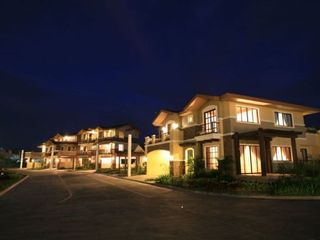For Rent - Furnished  3 Bedroom House at Mahogany Place 1