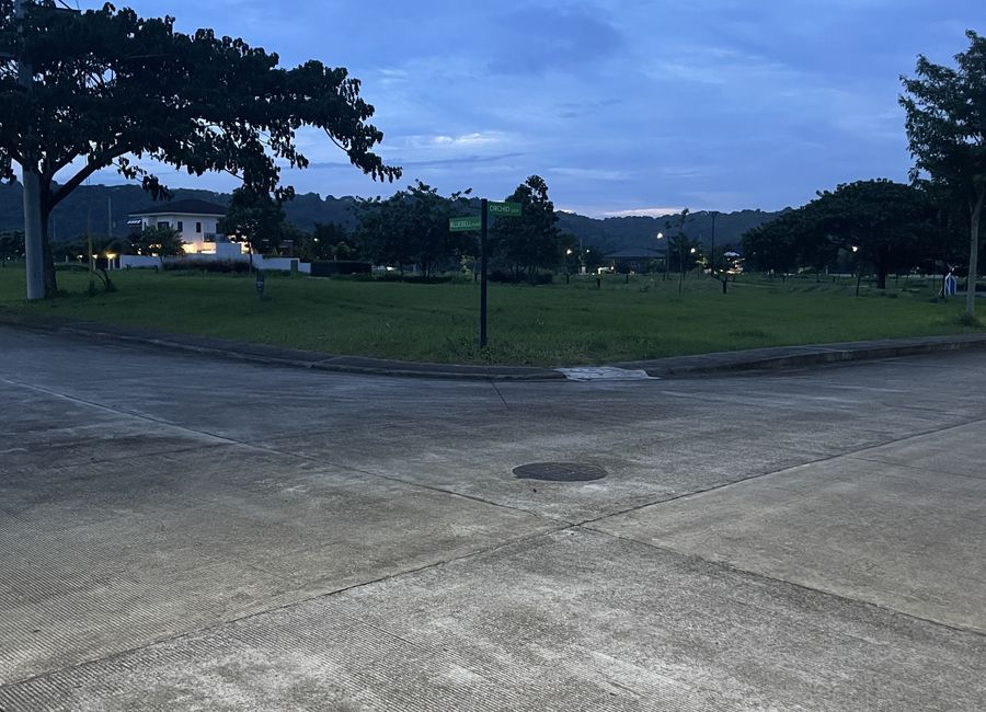South Luzon Expressway, Bungahan, Biñan, Laguna