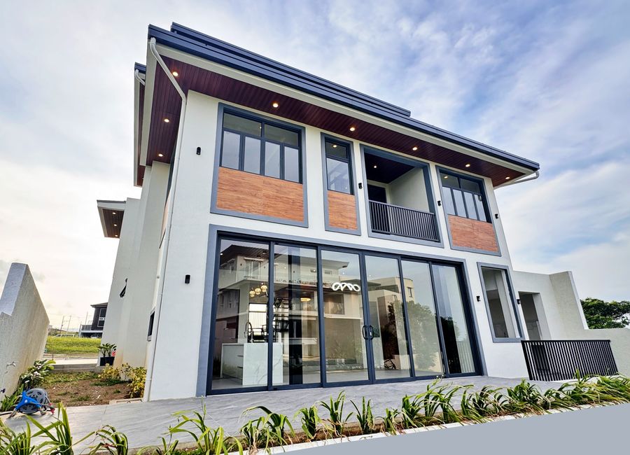 Soliento, Canlubang, Calamba, Laguna image 3