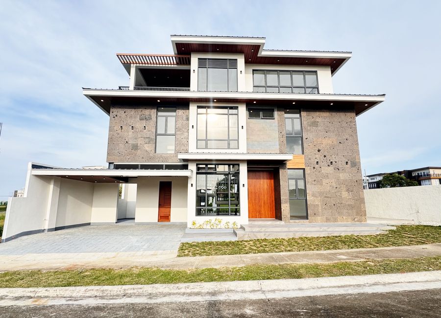 Soliento, Canlubang, Calamba, Laguna image 2