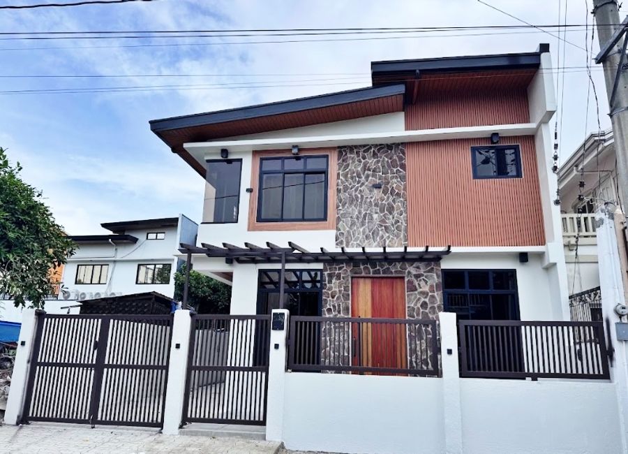 Felix Reyes Street, Balibago, Santa Rosa, Laguna
