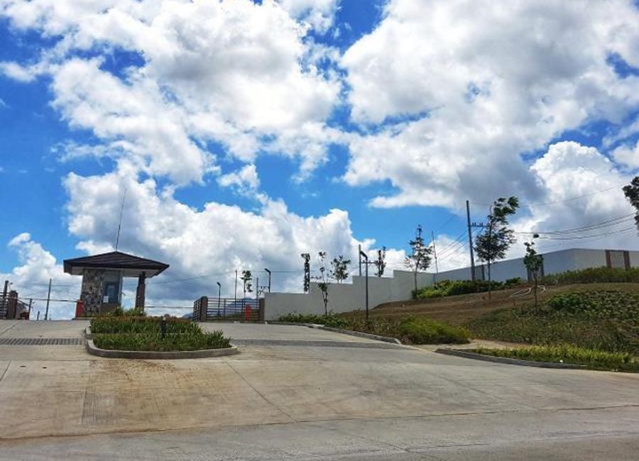 Moore Street, Avida Southfield Settings, Canlubang, Calamba, Laguna image 2