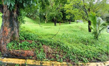 370 sqms Corner Lot, Canyon Woods Residential Resort at Laurel City, Batangas