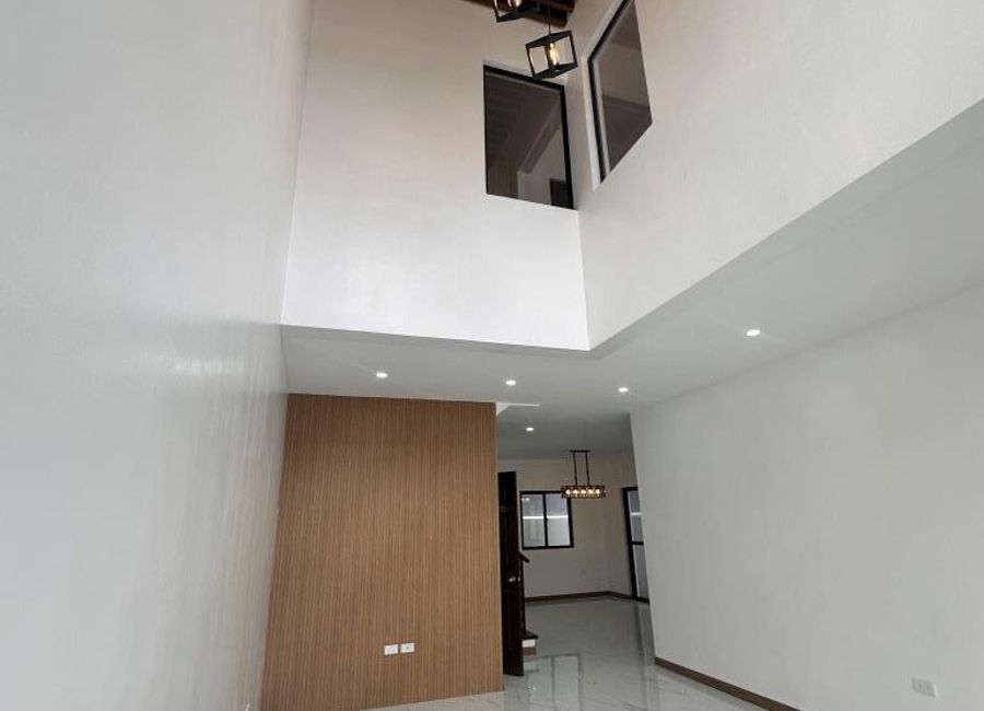 Greenwoods East Drive, Greenwood 10, Santa Ana, Taytay, Rizal image 2