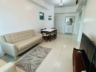 RUSH SALE One Bedroom with balcony and parking in Bristol, Alabang, Muntinlupa