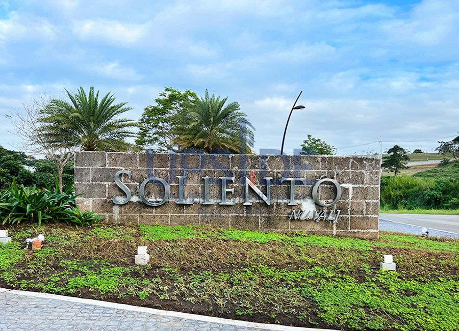 Soliento, Canlubang, Calamba, Laguna image 2