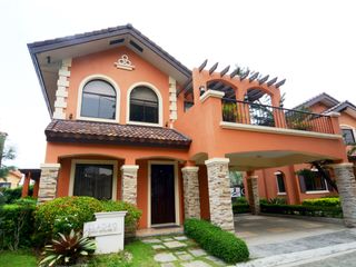 For Sale 4BR House and Lot Valenza Sta. Rosa infront of Nuvali Solenad