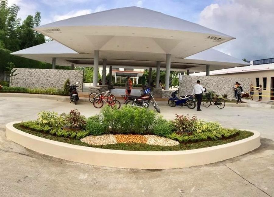 President Jose P. Laurel Highway, Marauoy, Pusil, Lipa, Batangas image 3