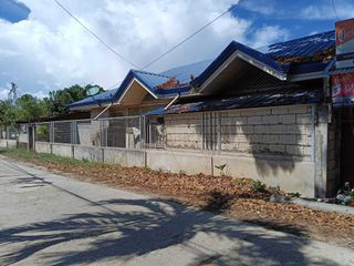 3 bedrooms 2 toilet and bath house for sale in Biking Dauis Panglao island Bohol