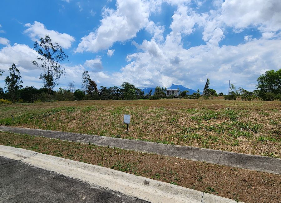 Lumira, Canlubang, Calamba, Laguna image 3