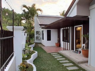 3 Bedroom House and Lot For Sale in Aganan, Pavia, Ilo-Ilo City Elegant House and Lot Ready for Occupancy