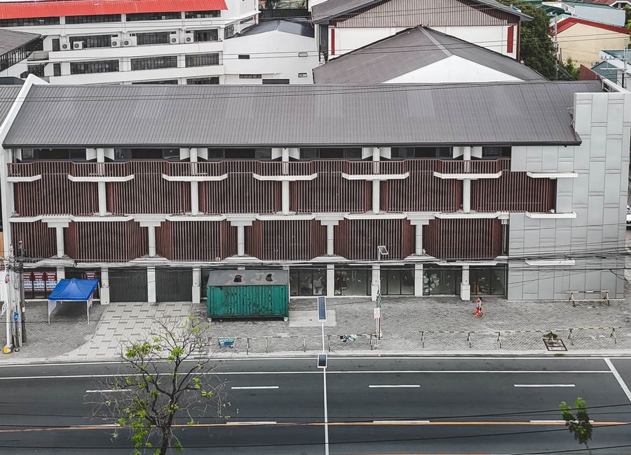 Strategic Location! 5-Storey Office/Commercial Bldg for Sale Near NLEX ...