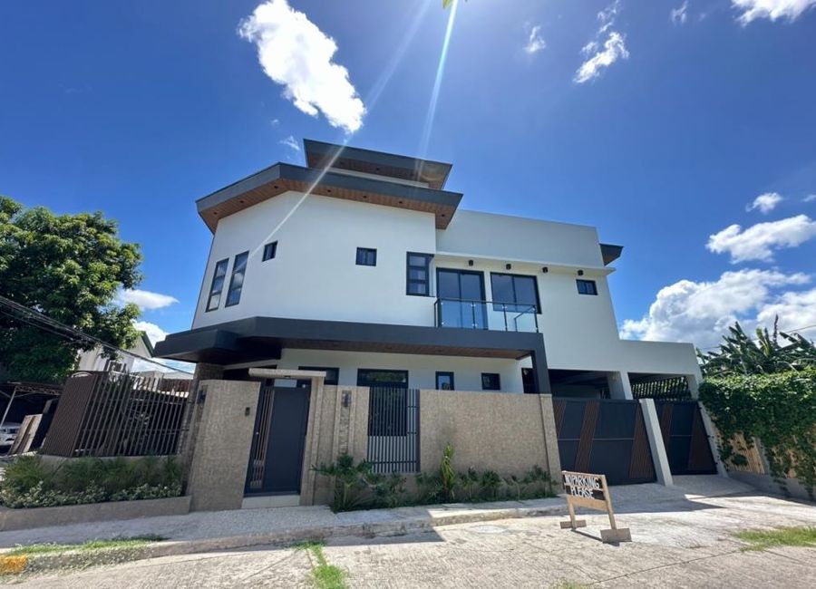 Molave Street, Greenwood 5, Cainta, Rizal image 3