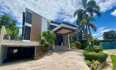 House For Sale in Ayala Westgrove Silang Cavite. With Pool. Near Nuvali.