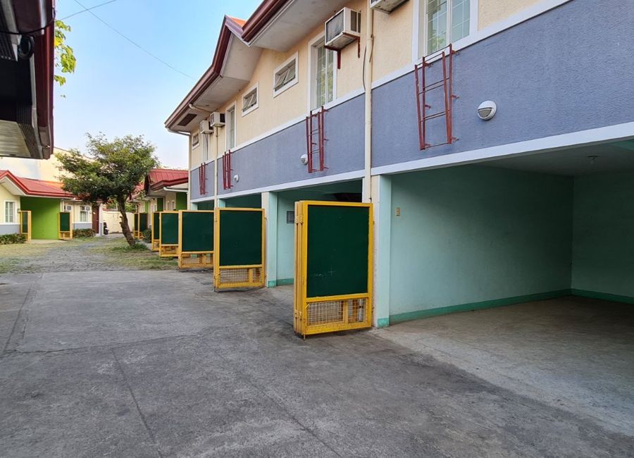 Lake Shore Village, Macabling, Santa Rosa, Laguna image 3