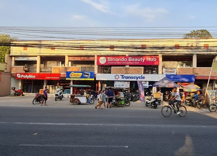Lake Shore Village, Macabling, Santa Rosa, Laguna