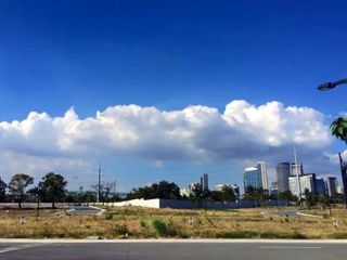 Exclusive Commercial Land for Sale in Bonifacio Global City, Taguig City
