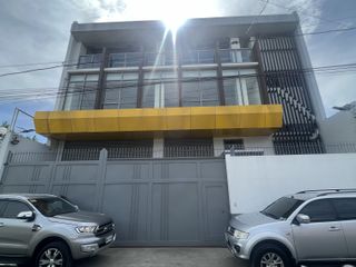 Brand New Building for Sale in Las Pinas