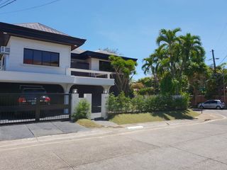 5 Bedrooms House for Lease in Ayala Alabang Village, Muntinlupa City