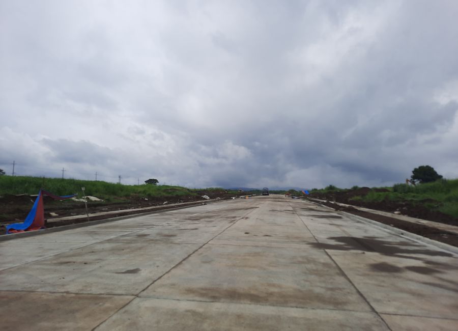 Greenfield Parkway, Zapote, Biñan, Laguna