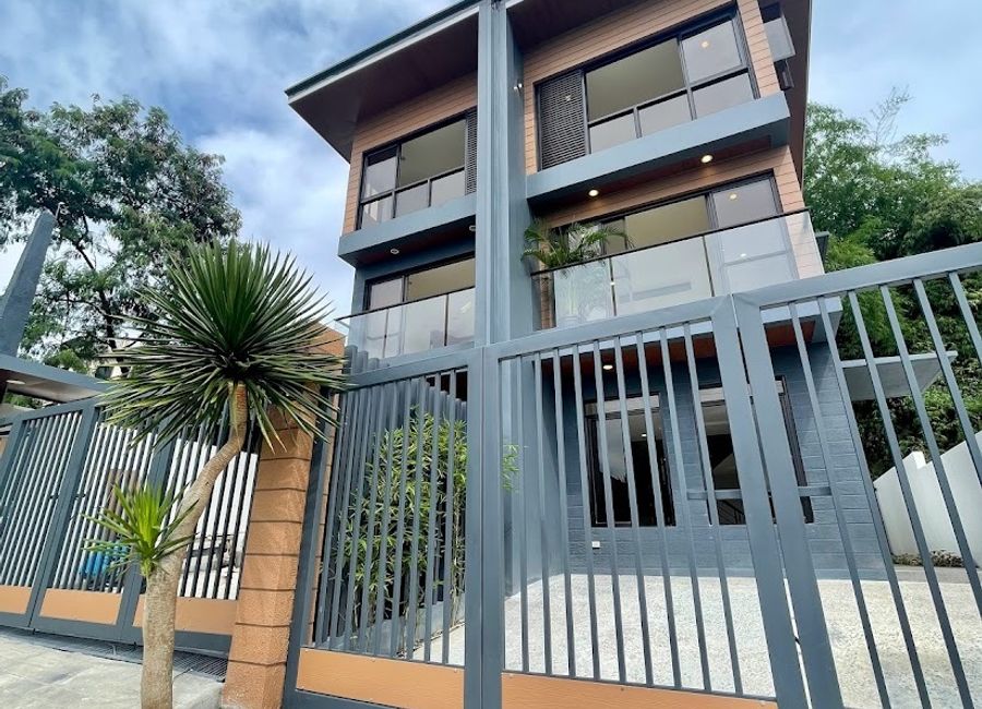 Eagle Dove, Monteverde Royale 1, San Juan, Taytay, Rizal