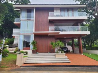 Brand New Aesthetically Pleasing House and Lot For Sale in Anvaya Cove, Morong